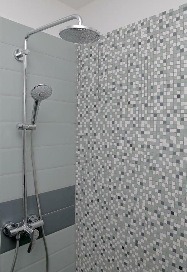 Апартаменты Abelia, Two Terraces, Hot Tub, Free Parking Дубровник Экстерьер фото